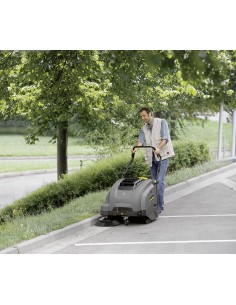 Zamiatarka z trakcją KM 75/40 W G 2